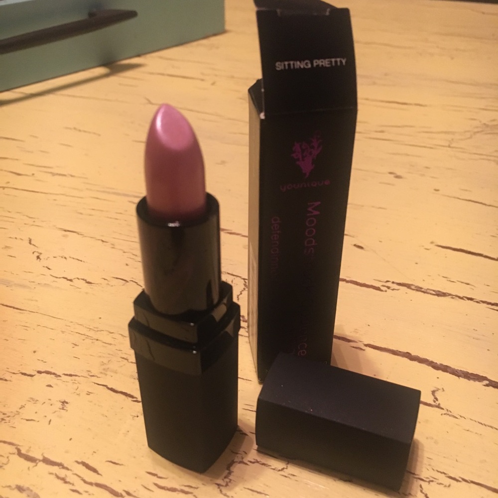 Brand new Younique sitting pretty lipstick
